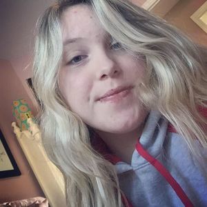 Meet your Posher, Avery